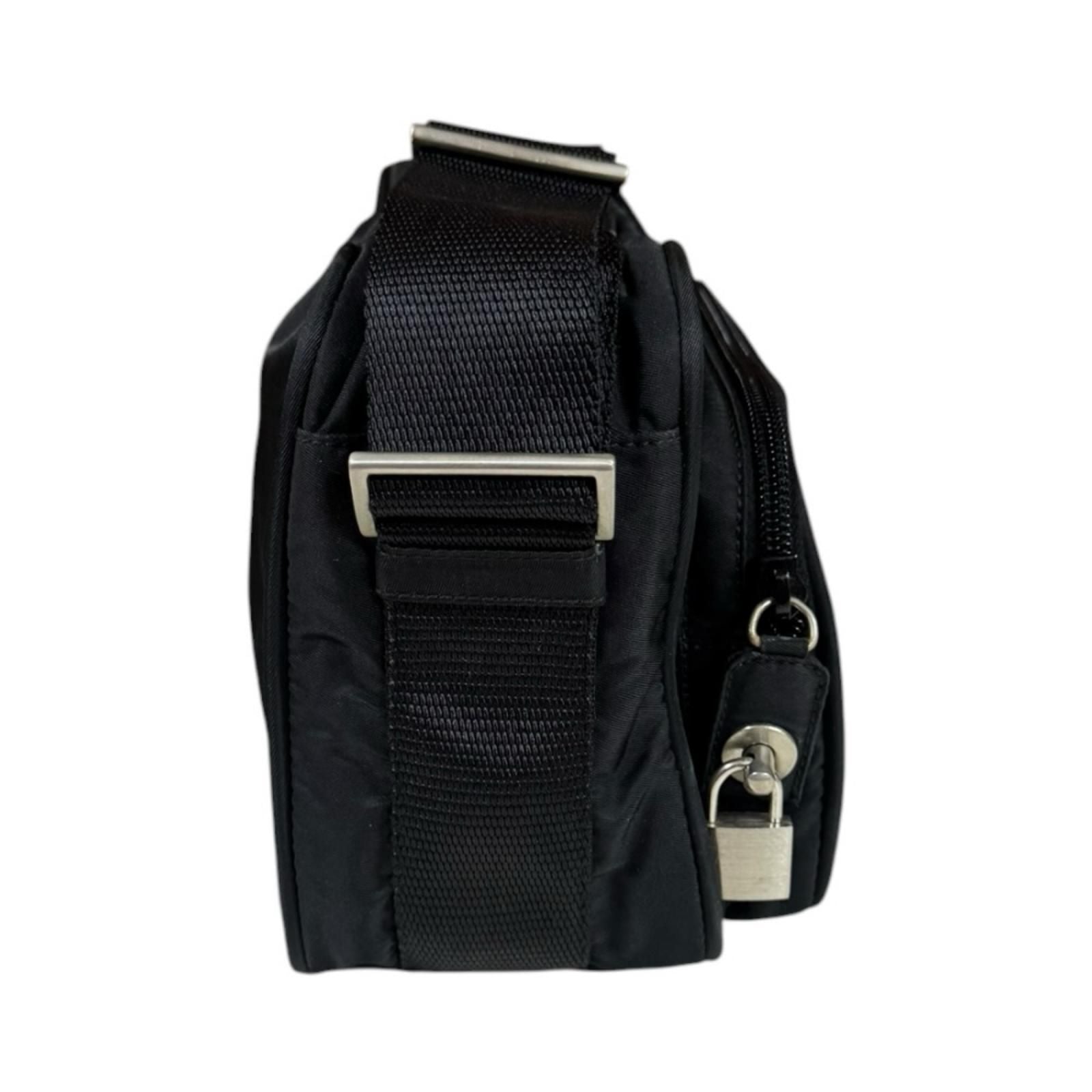 Prada Shoulder Bag B7558 /Nero