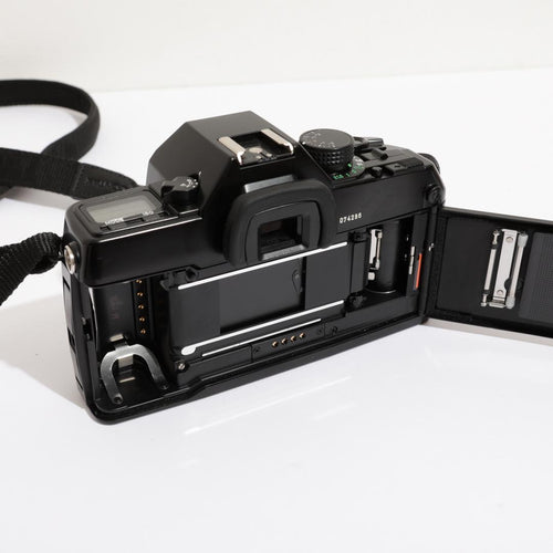 Contax Slr Camera (Film) 167Mt