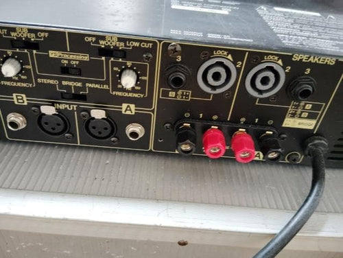 Yamaha Power Amplifiers P2500S