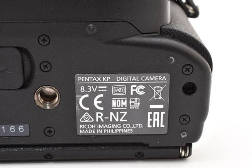 Pentax Digital Slr 12,167 Kp L Yma1073 70