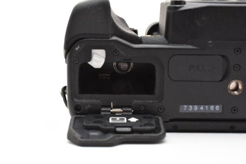 Pentax Digital Slr 12,167 Kp L Yma1073 70