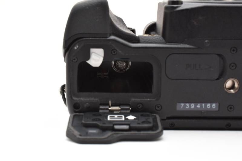 Pentax Digital Slr 12,167 Kp L Yma1073 70
