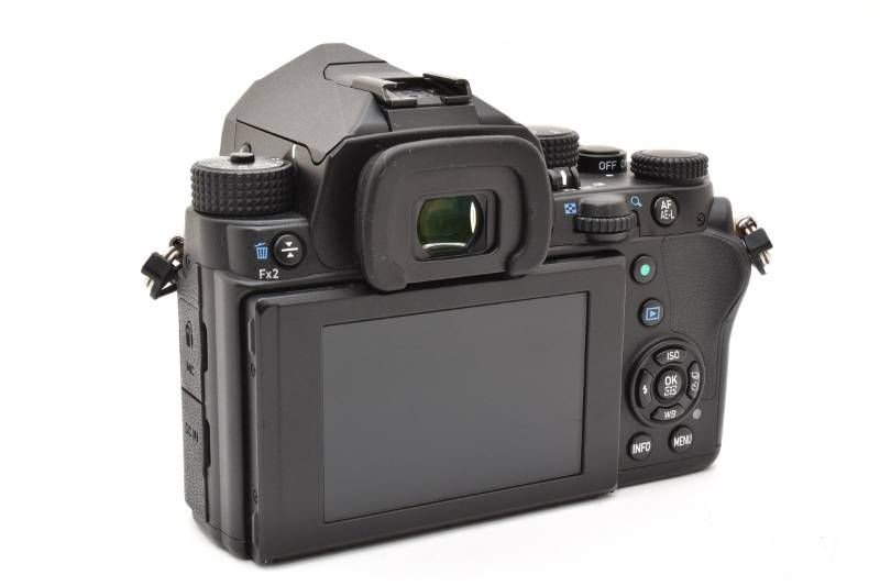 Pentax Digital Slr 12,167 Kp L Yma1073 70