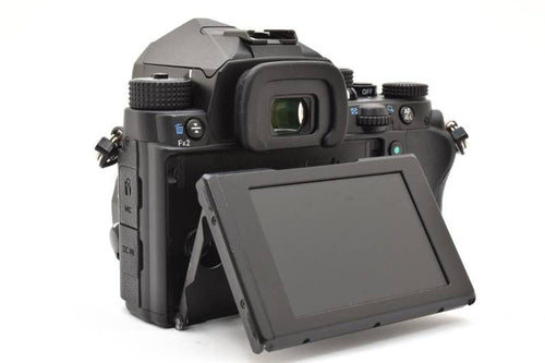 Pentax Digital Slr 12,167 Kp L Yma1073 70