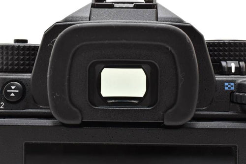 Pentax Digital Slr 12,167 Kp L Yma1073 70