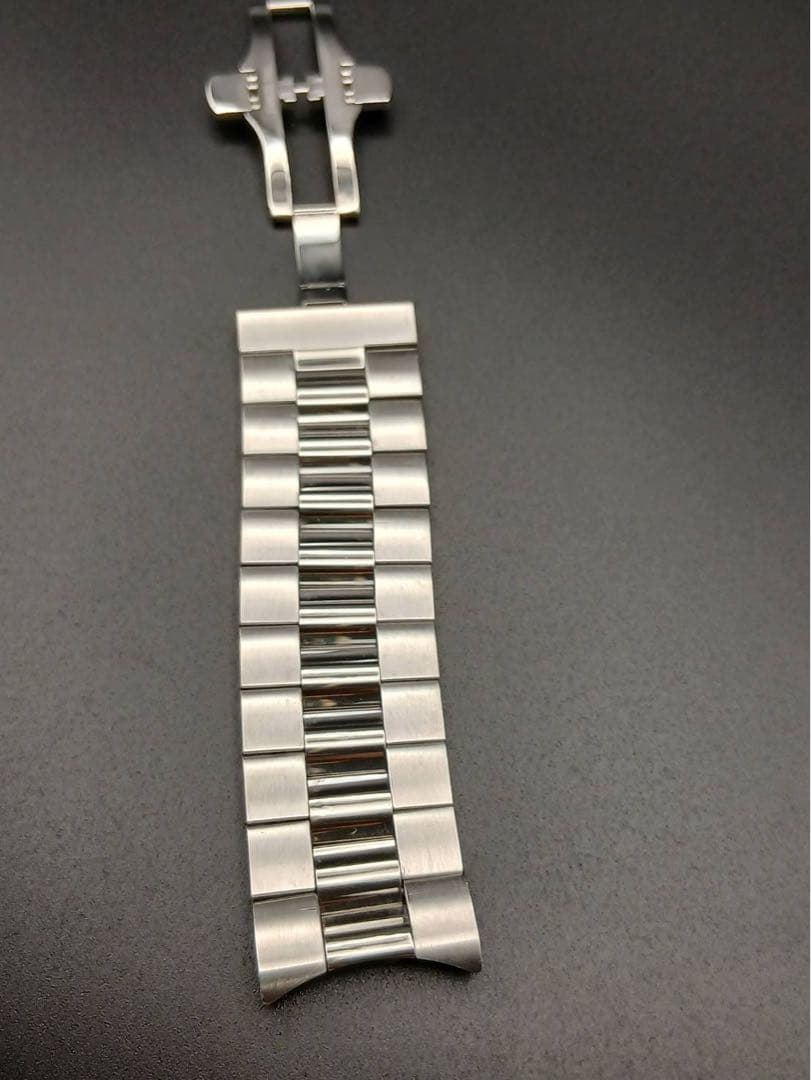 Bvlgari Metal Straps St42S