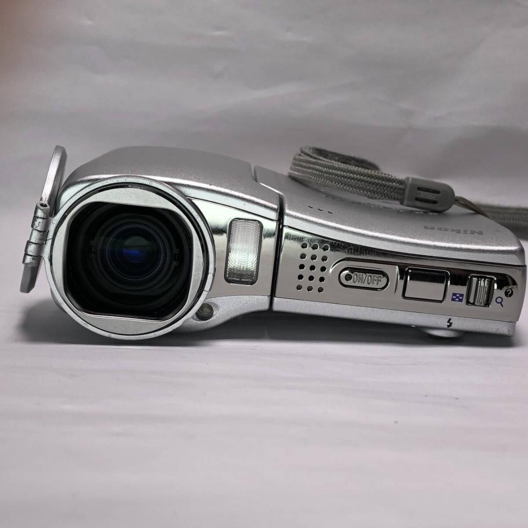 Compact Digital Cameras Nikon Coolpix S10 Vr Ok