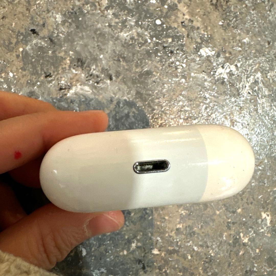 Airpods Body 4 Ok