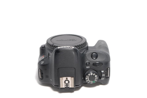 Canon Digital Slrs Kiss X7 W