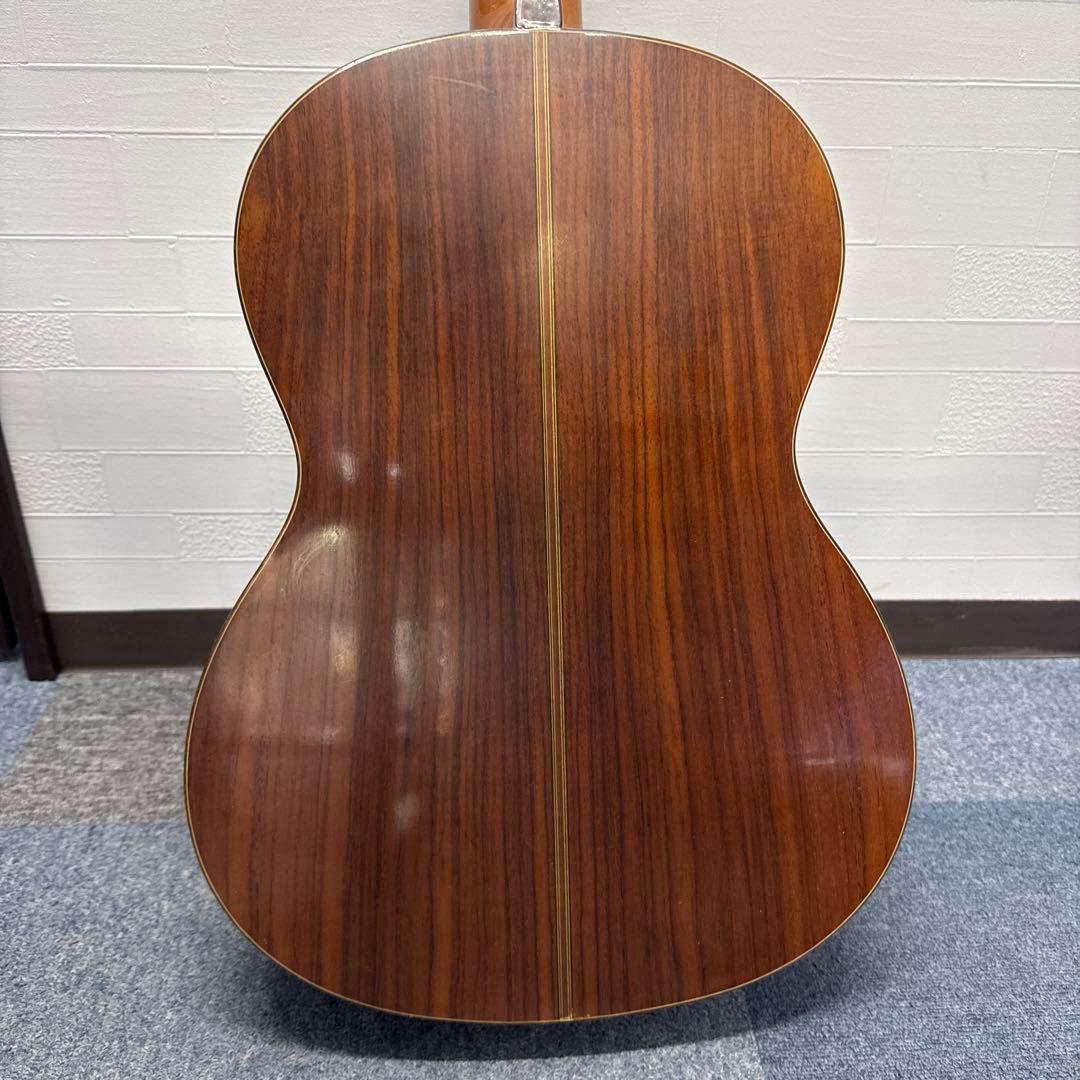 Yamaha Classical Guitars