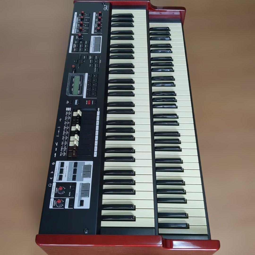 Electronic Organs Hammond Sk2