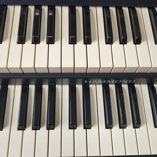 Electronic Organs Hammond Sk2