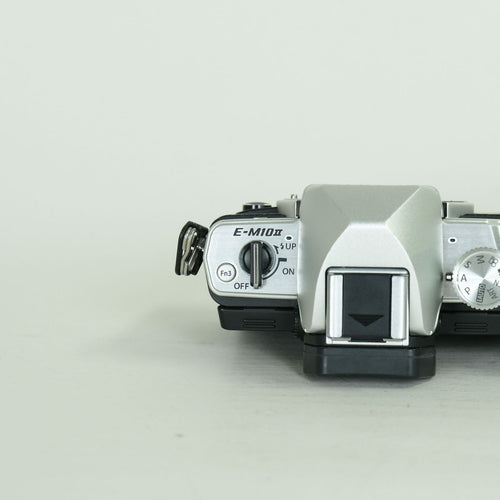 Olympus Mirrorless Interchangeable Lips 1,810 Om-D E-M10 Mark Ii
