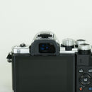 Olympus Mirrorless Interchangeable Lips 1,810 Om-D E-M10 Mark Ii