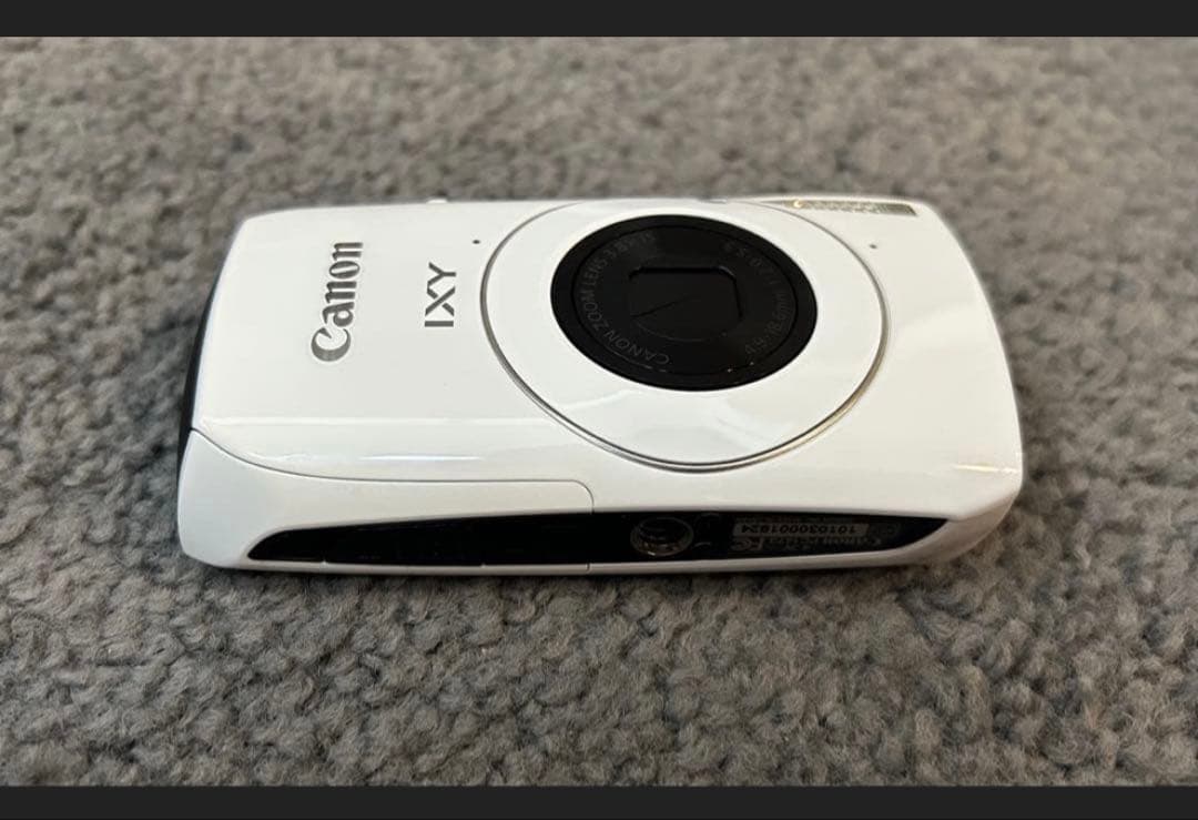Canon Compact Digital Cameras Ixy30S
