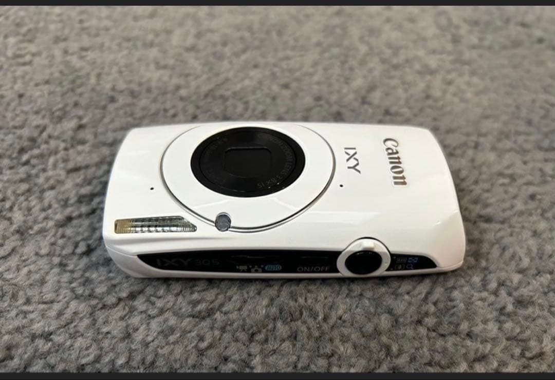 Canon Compact Digital Cameras Ixy30S
