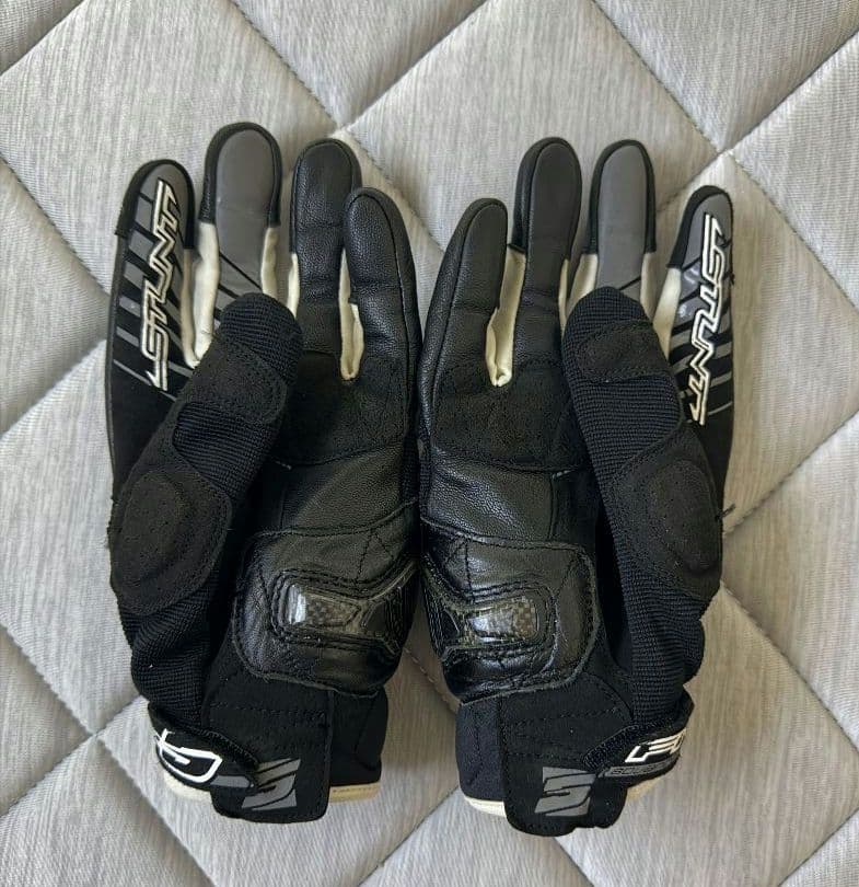 Yamaha Gloves 23:59 Five5 Stunt Evo