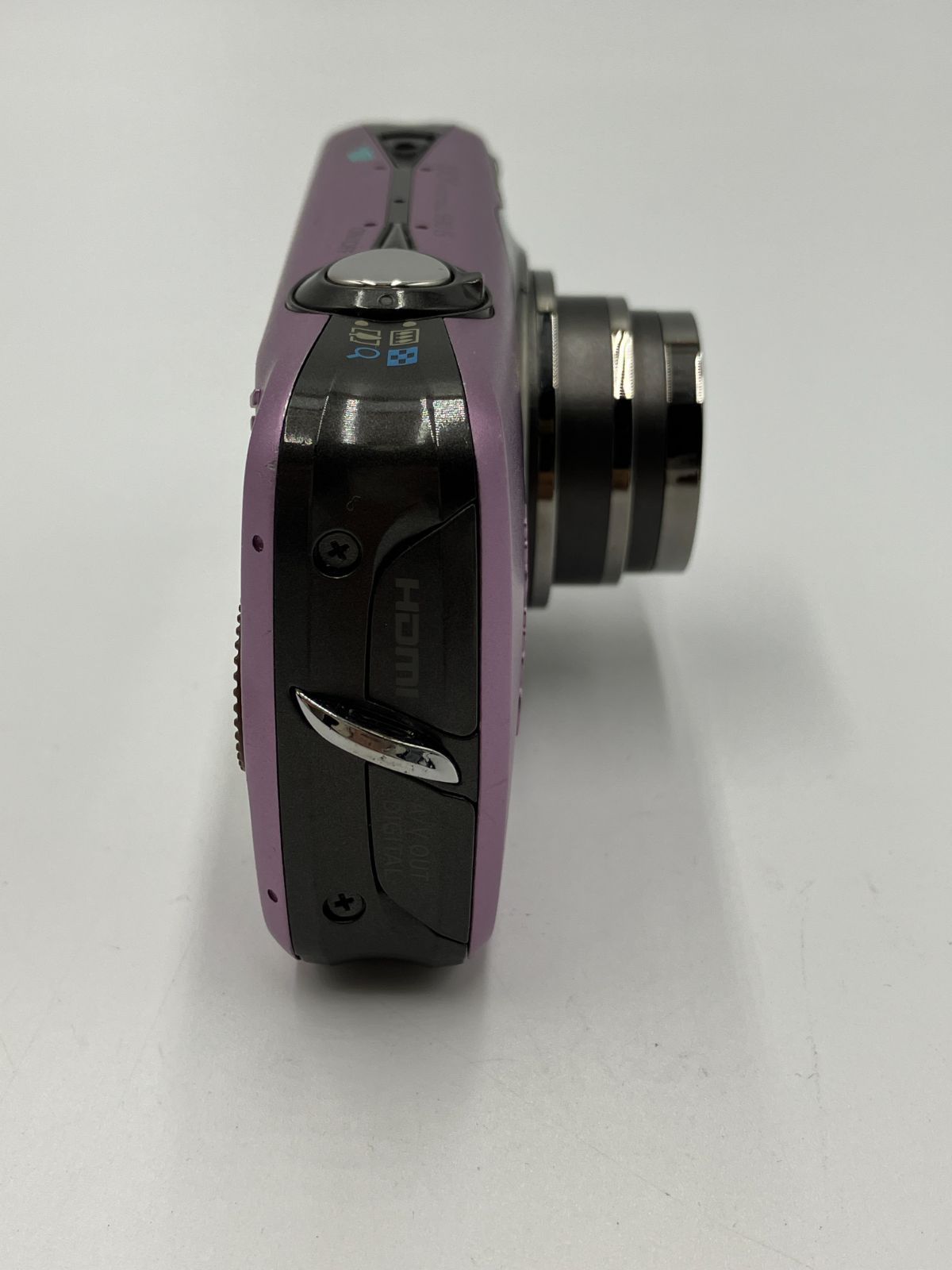 Compact Digital Camera Canon Ixy 930 Is