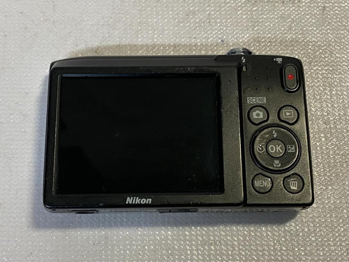 Compact Digital Camera Nikon A100#420