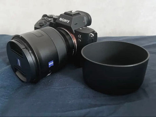 Sony Digital Slrs A7Iii Zeiss Batis F2