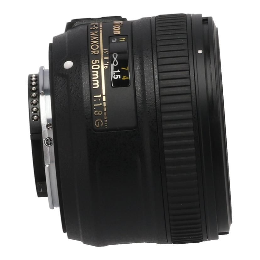 Nikon Video Camera Lens Af-S F/1.8G B 05