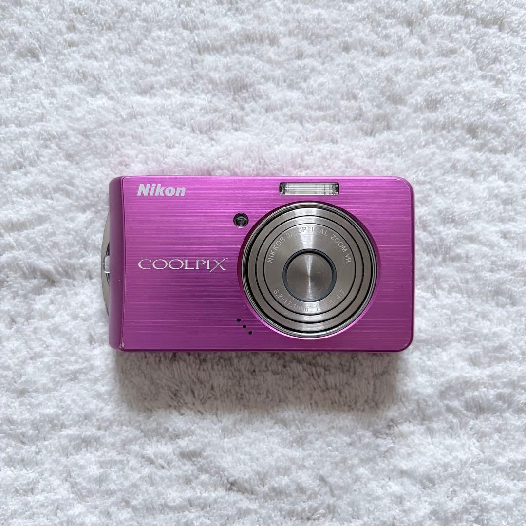 Nikon Compact Digital Cameras Coolpix S520 Pink