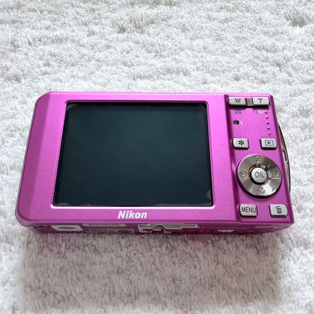 Nikon Compact Digital Cameras Coolpix S520 Pink