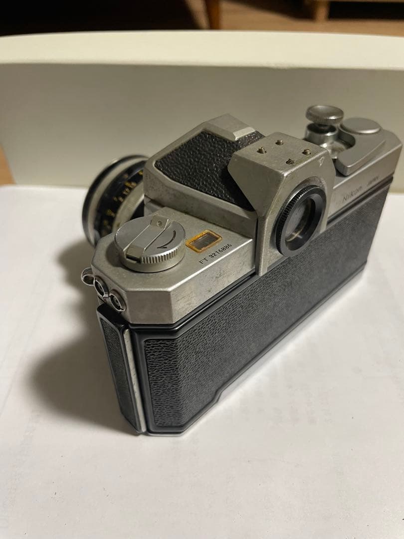 Nikon Slr Camera (Film) Nikomat