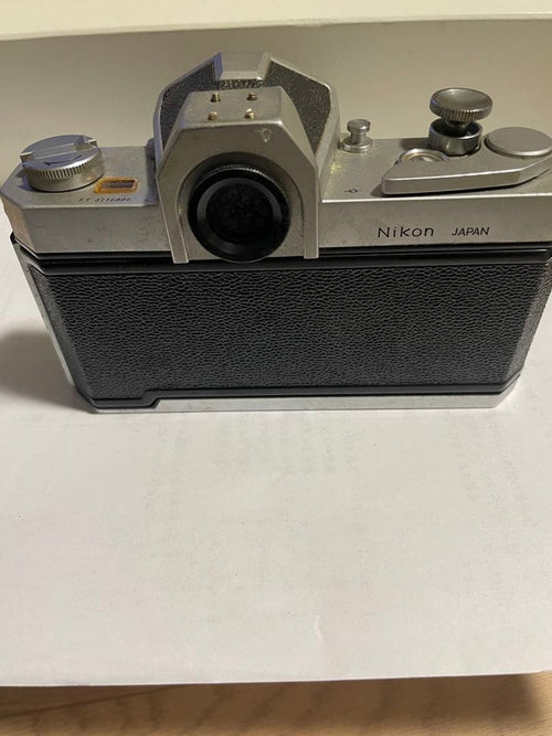 Nikon Slr Camera (Film) Nikomat