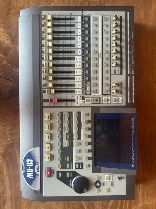 Digital Mixer Roland Vs-1824Cd