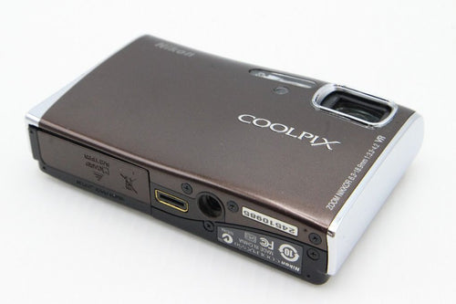 Nikon Compact Digital Camera Coolpix S50 260204C