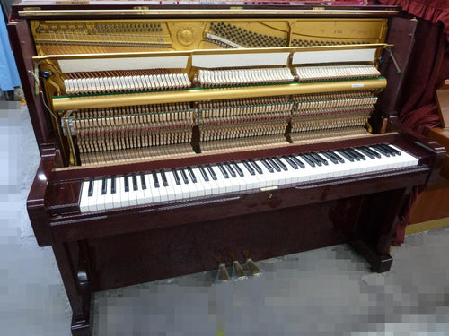 Yamaha Uplight Piano F102