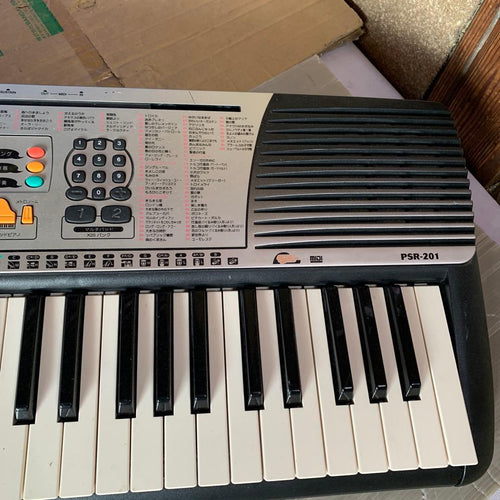 Keyboards Yamaha Psr-201