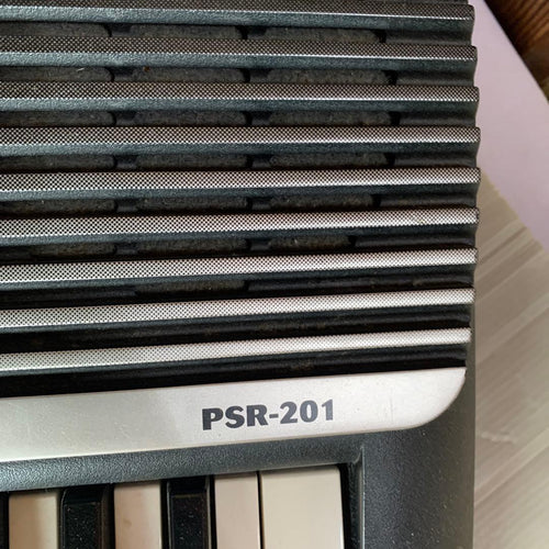 Keyboards Yamaha Psr-201