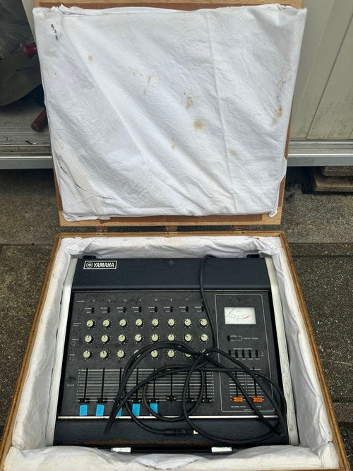 Yamaha Analog Mixers Pm-200B