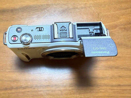 Panasonic Mirrorless Interchangeable Lips Lumix Dmc-Gf2