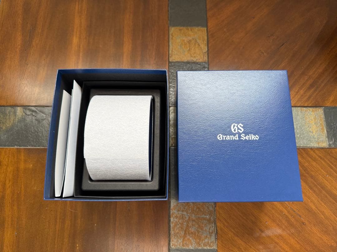 Grand Seiko Quartz Watches Sbgx295