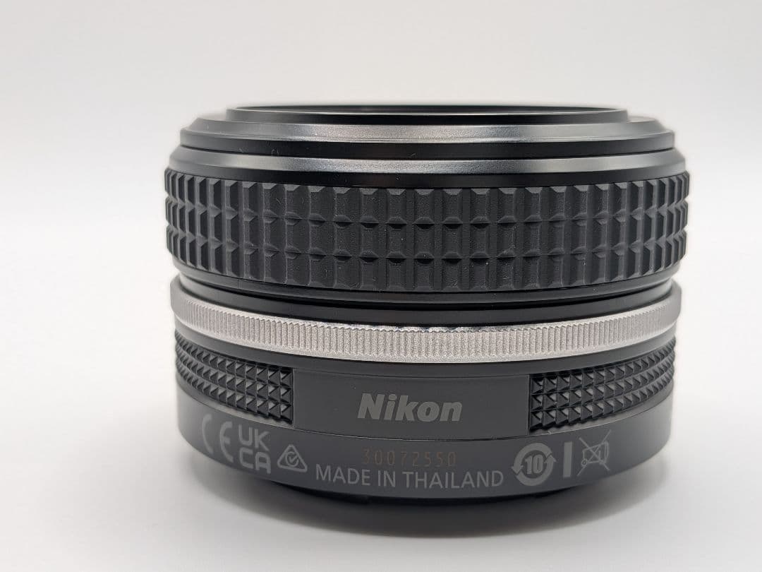 Nikon Mirrorless Interchangeable Lips 750 Z Fc F2.8 Se