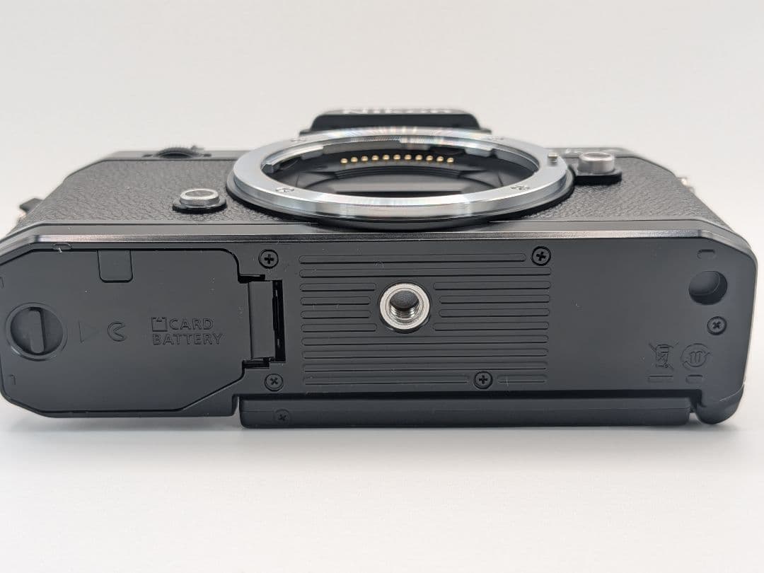 Nikon Mirrorless Interchangeable Lips 750 Z Fc F2.8 Se