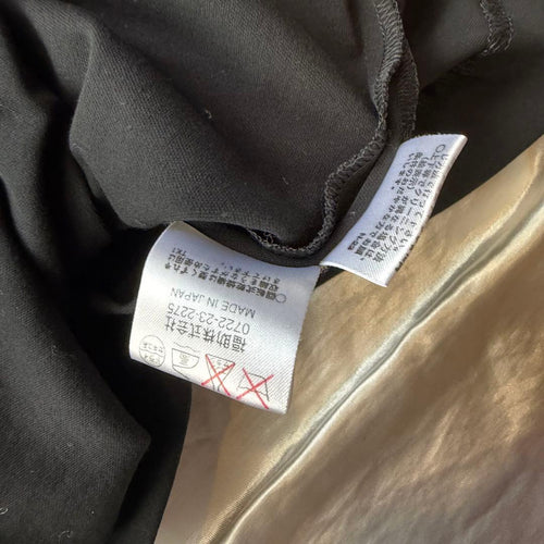 Yves Saint Laurent Short Sleeve V L