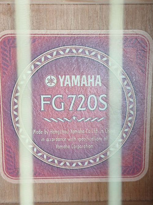 Yamaha Acoustic Guitar Fg720S