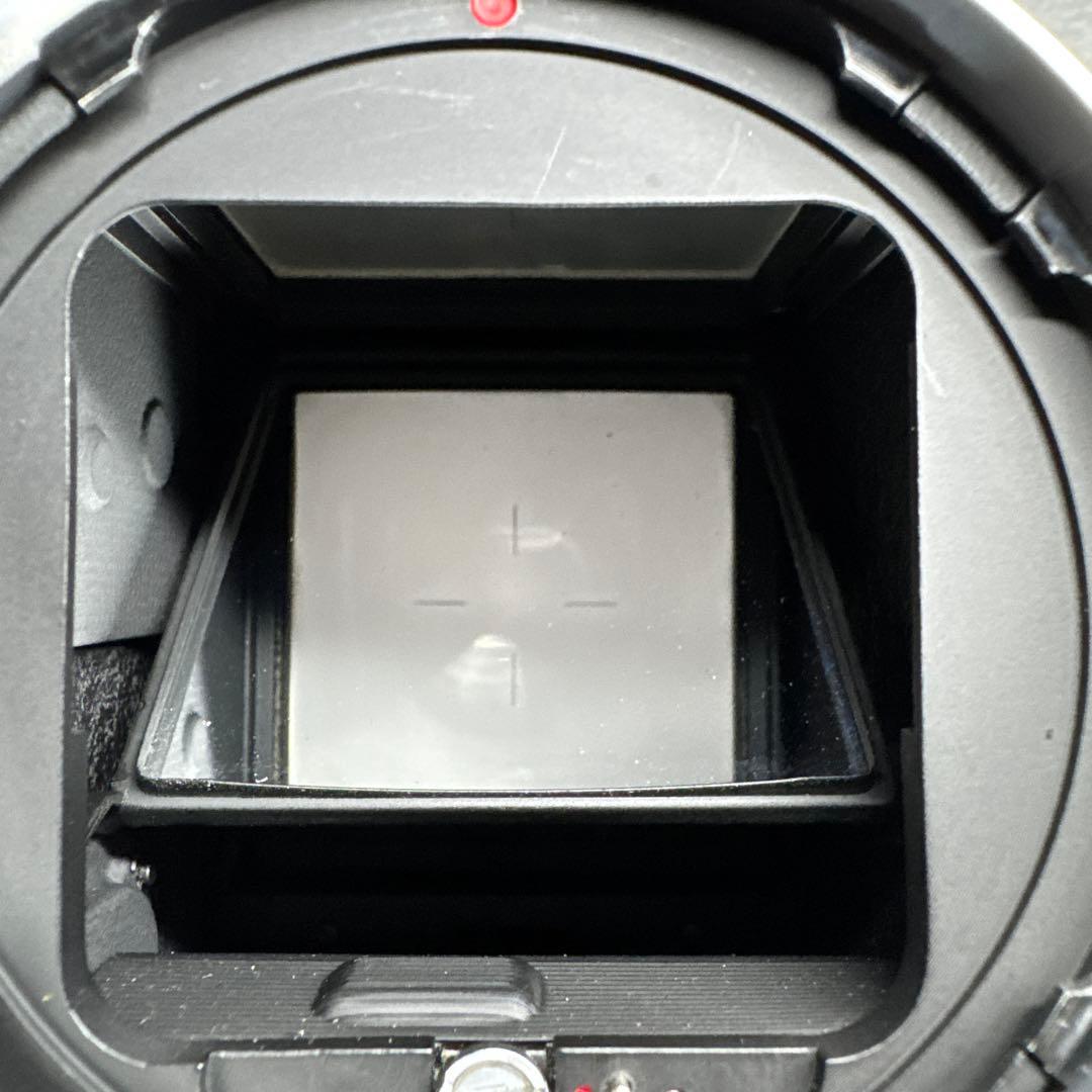 Hasselblad Large Format Medium Cameras (Film) 500C/M 80Mmf2.8