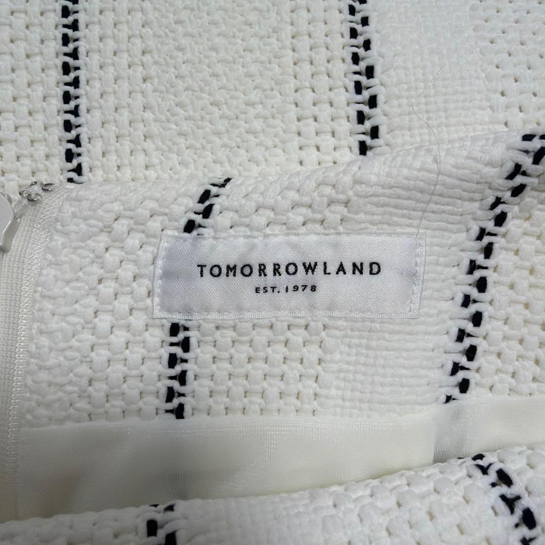 Tomorrowland Tight Skirt Size 32 Tomorrow Land