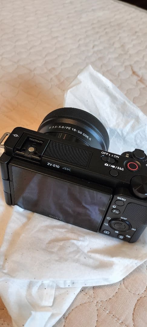 Sony Mirrorless Interchangeable Lips Vlogcam Zv-E10X B
