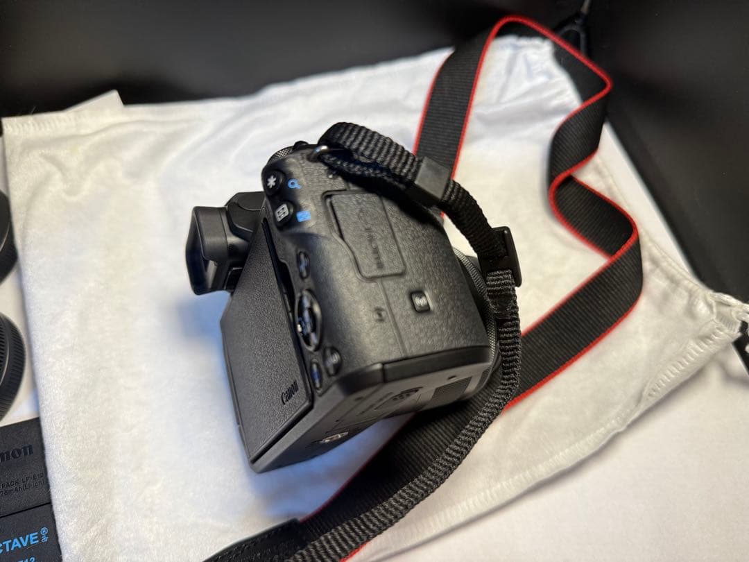 Canon Mirrorless Interchangeable Lips Eos Kiss M2