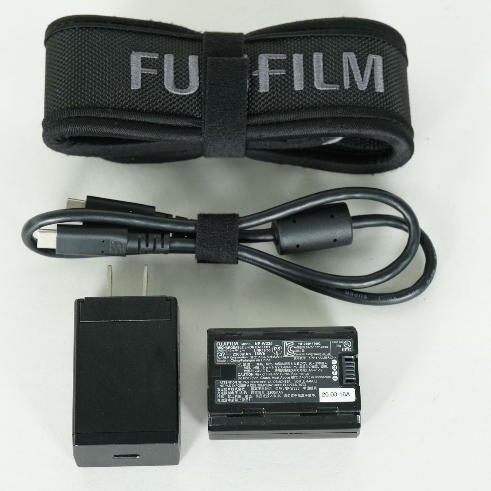 Fujifilm Mirrorless Interchangeable Lips 370 X-T4 X