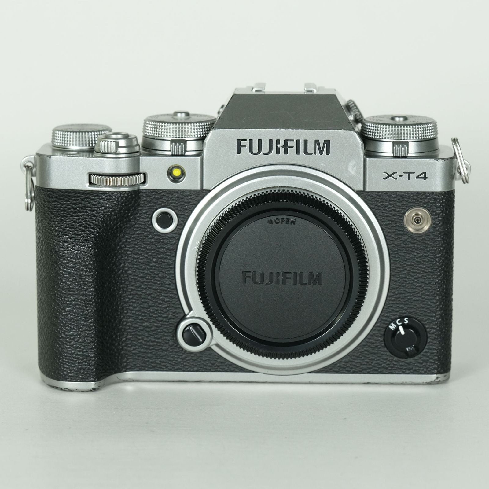 Fujifilm Mirrorless Interchangeable Lips 370 X-T4 X