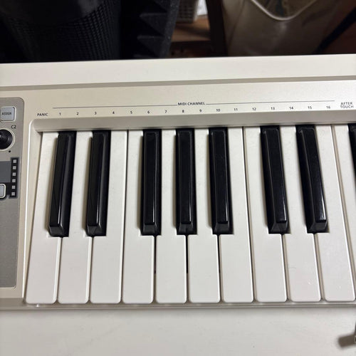 Roland Midi Keyboards Pads A-49