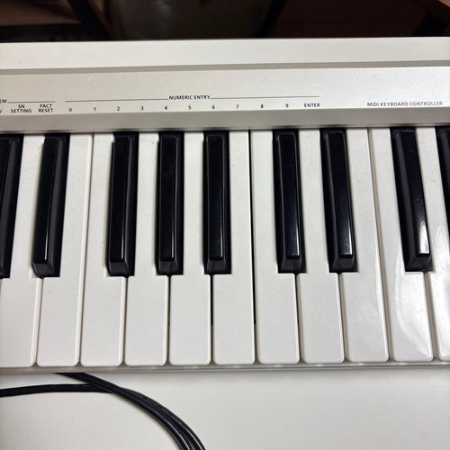 Roland Midi Keyboards Pads A-49