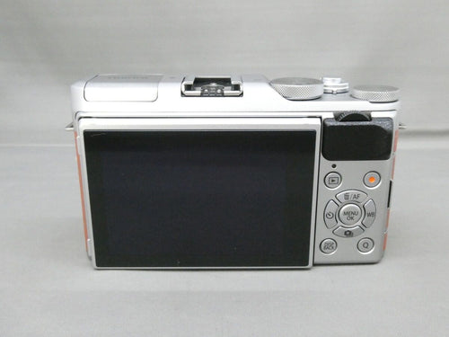 Mirrorless Interchangeable Lips X-A5